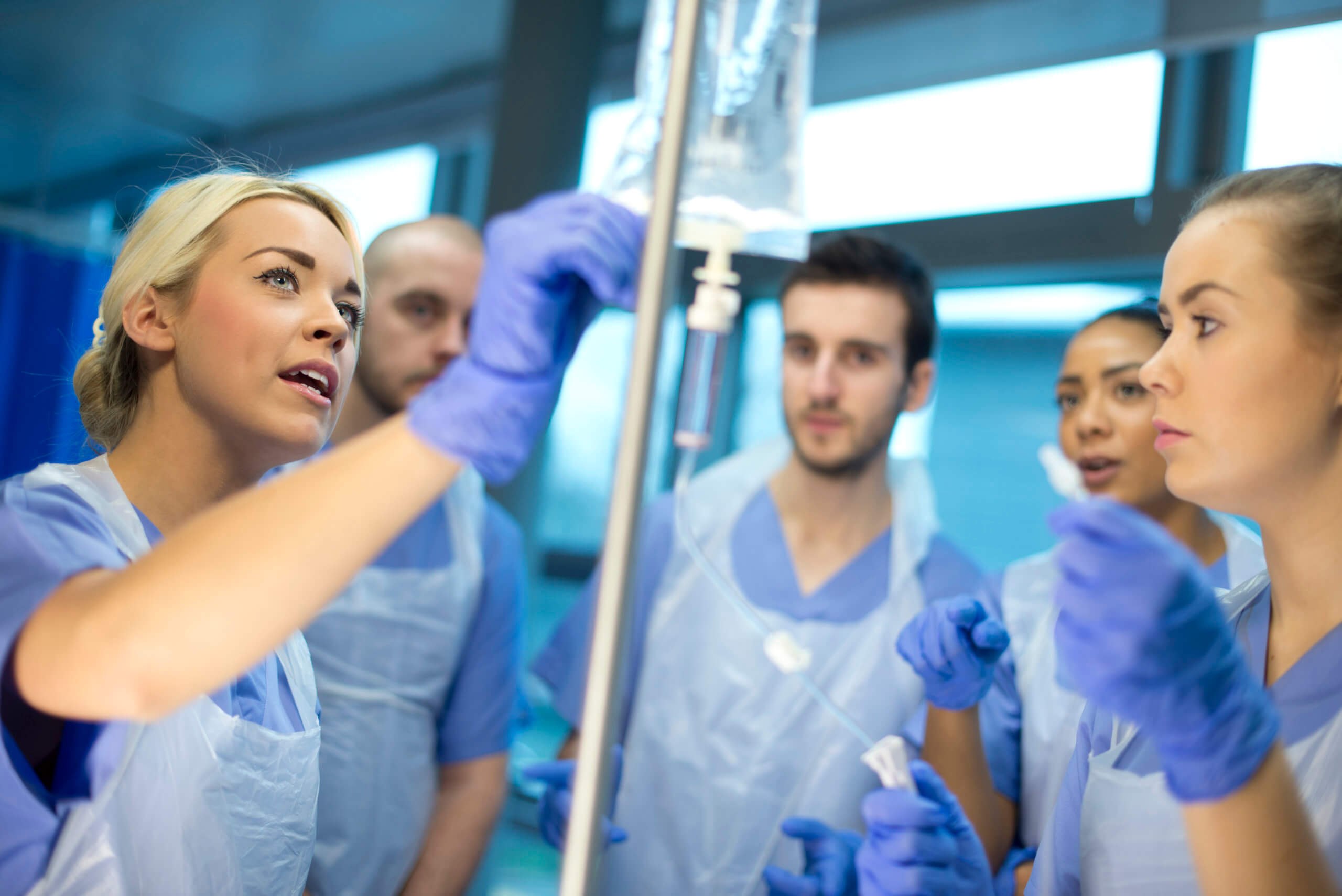 regroupement d'etudiants infirmier en stage